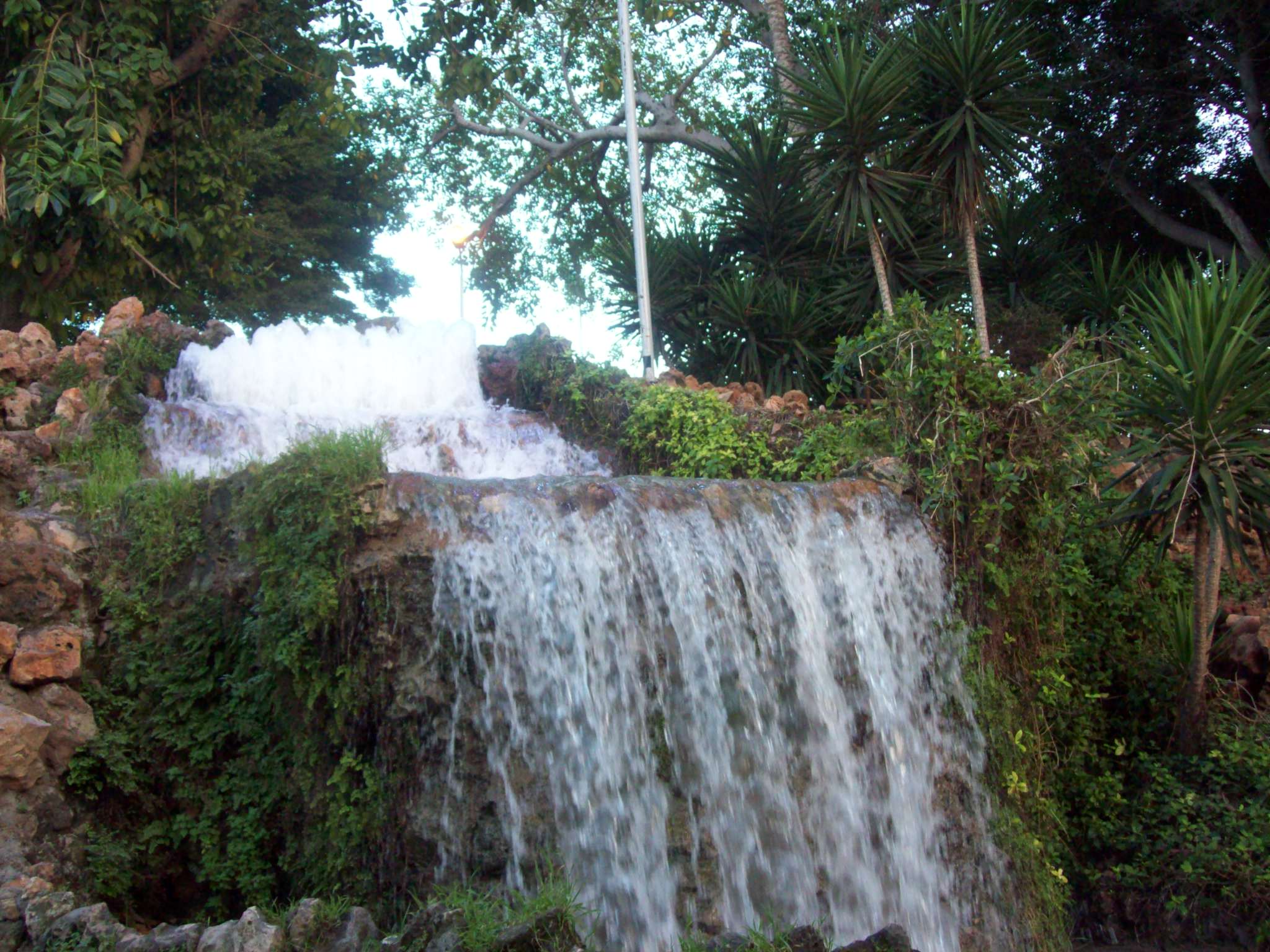 حدائق الشلالات